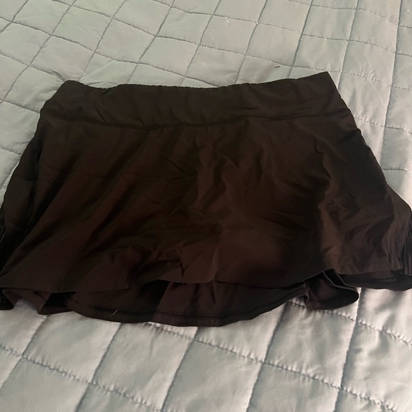 Lululemon Play Off the Pleats black skirt women’s size 8 - Picture 4 of 7